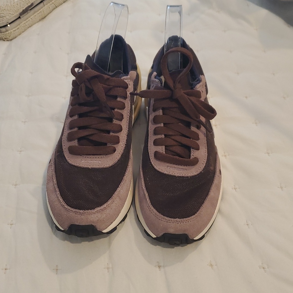 Nike Waffle One size 5 LIKE NEW Purple Brown & White (21)